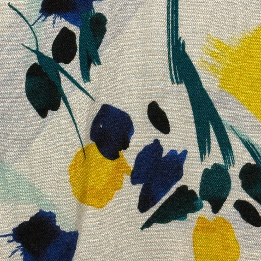 Deletta Multicolor Patterned Top - Picture 3 of 9